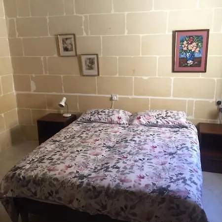 Apartament Entire With Ramla Bay View Il-Pergla
