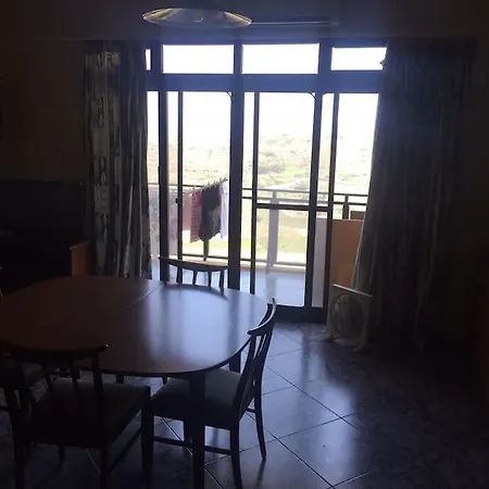 Entire With Ramla Bay View Apartament