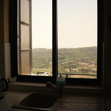 Entire With Ramla Bay View Il-Pergla